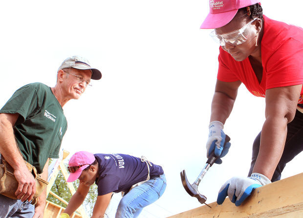 051014-qca-female-build6
